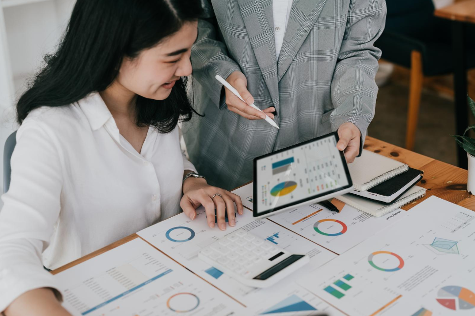 5 Key Strategies Used by Growth Strategy Consultants to Grow a Business